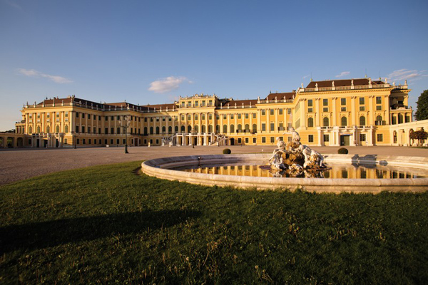Schonbrunn-Palace